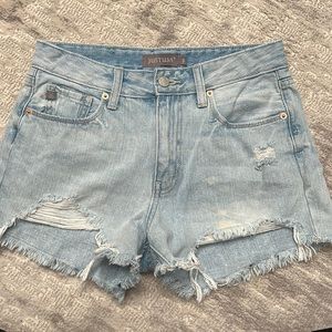 JUSTUSA Light denim shorts high waisted sz small